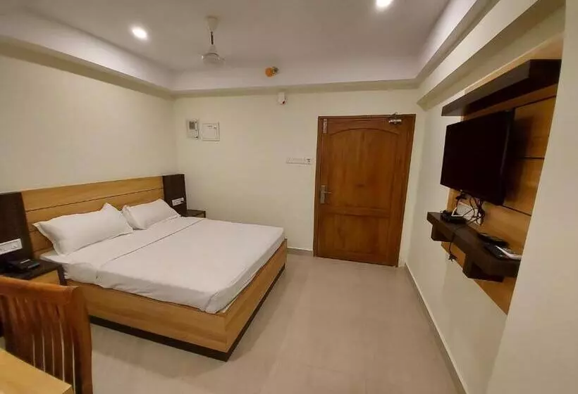 Hotelli Sree Gokulam Apartments