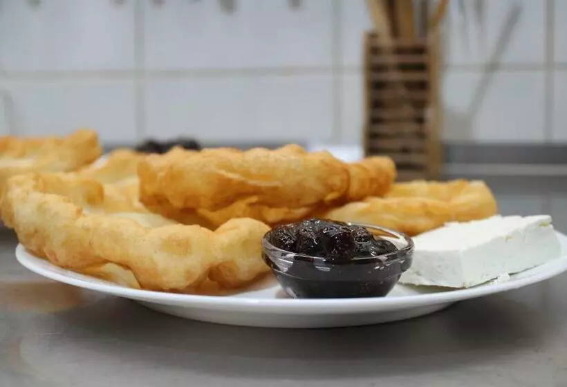 Majatalo старата тонина къща