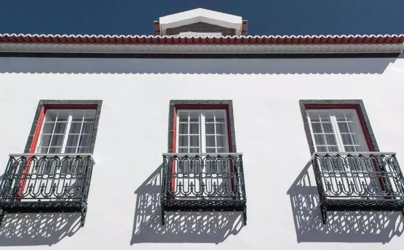 ペンション Azorean Urban Lodge