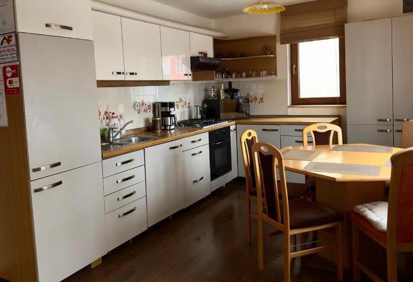 پانسیون Casa Linistita