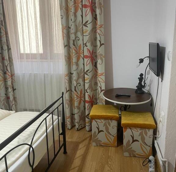 پانسیون Casa Linistita