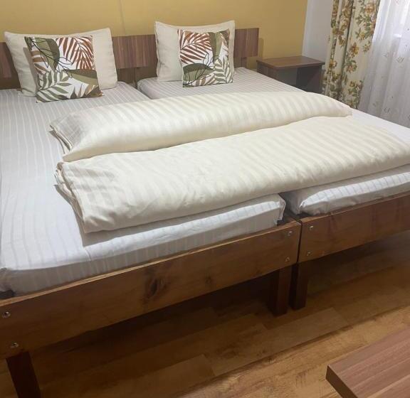 پانسیون Casa Linistita