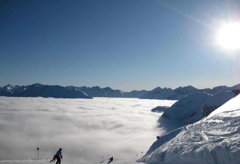 ペンション Haus Anni