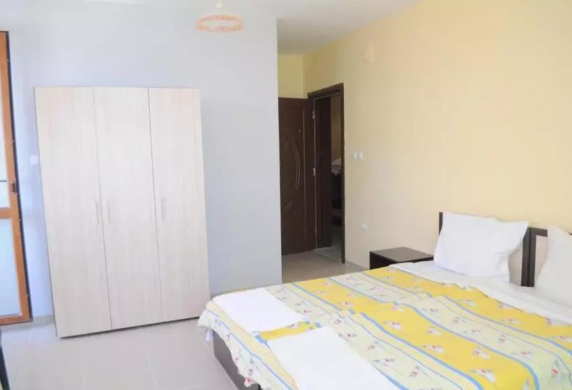 پانسیون Ivanka Guest House