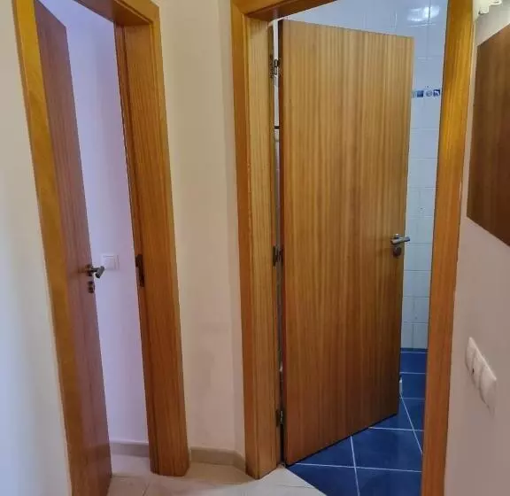 پانسیون Lc S Guesthouse