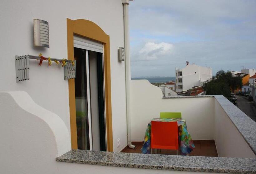 膳宿费 Lc S Guesthouse