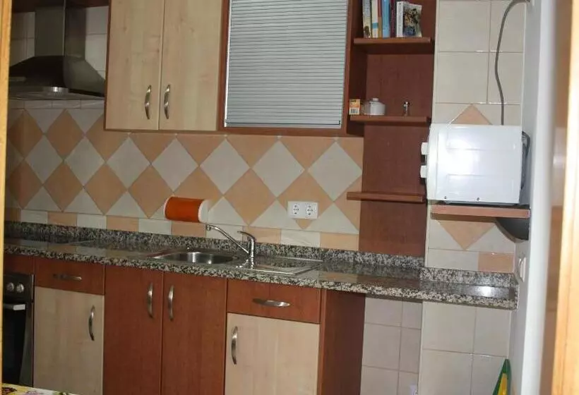 پانسیون Lc S Guesthouse