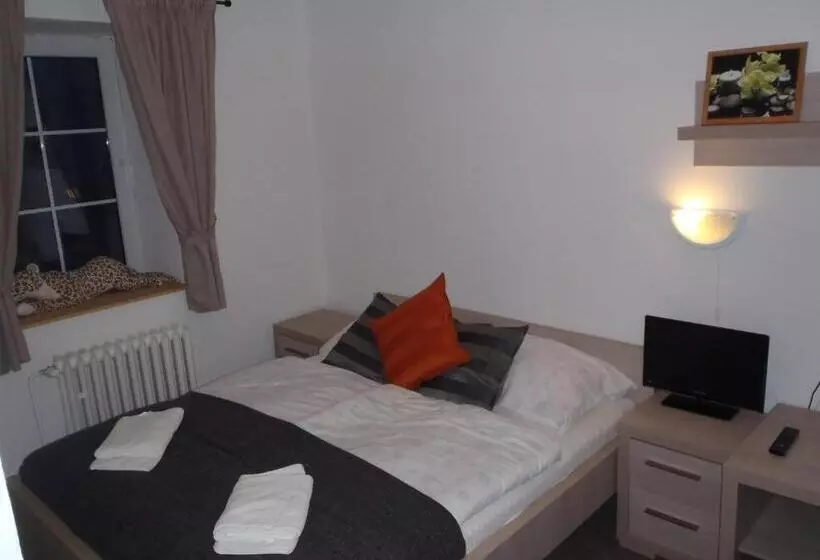 Majatalo Penzion Bernard