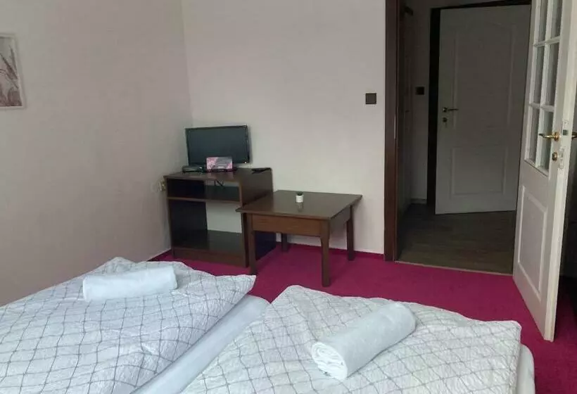 Majatalo Penzion Breuer