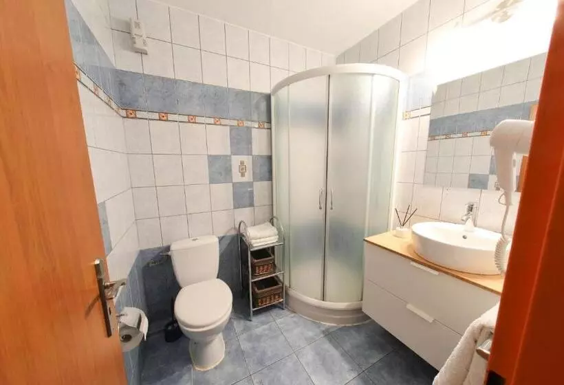 Majatalo Penzion Modul