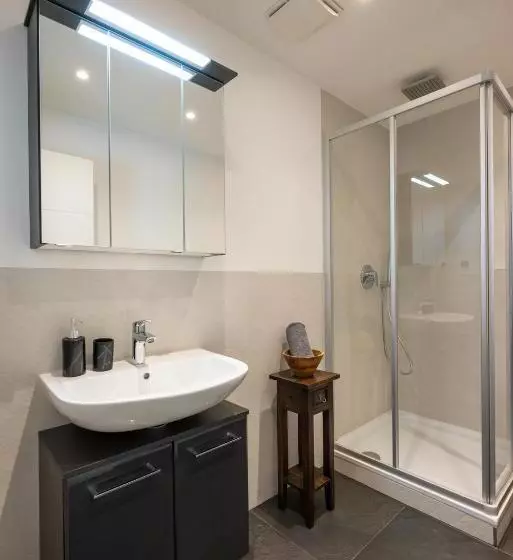 Sweethome   Zentral   Küche & Parkplatz, Wifi