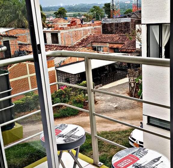 Aparta Hotel Turístico A 2 Km Parque Del Café