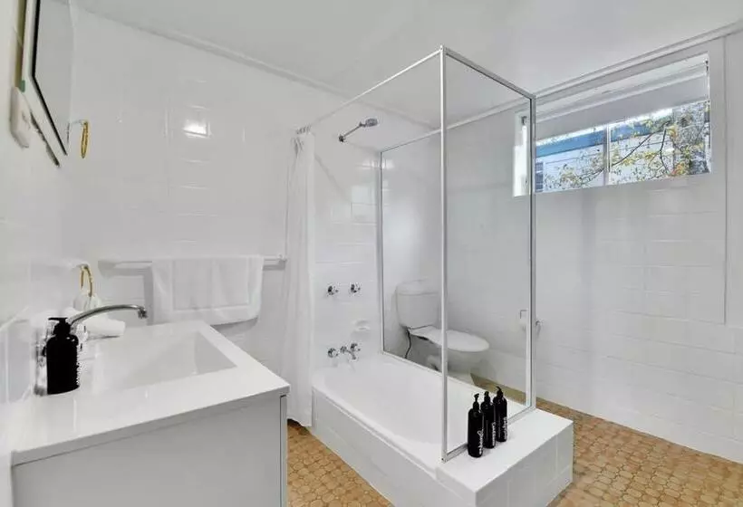 Clinton Cottage 1860s Heritage Home Walk To Cbd