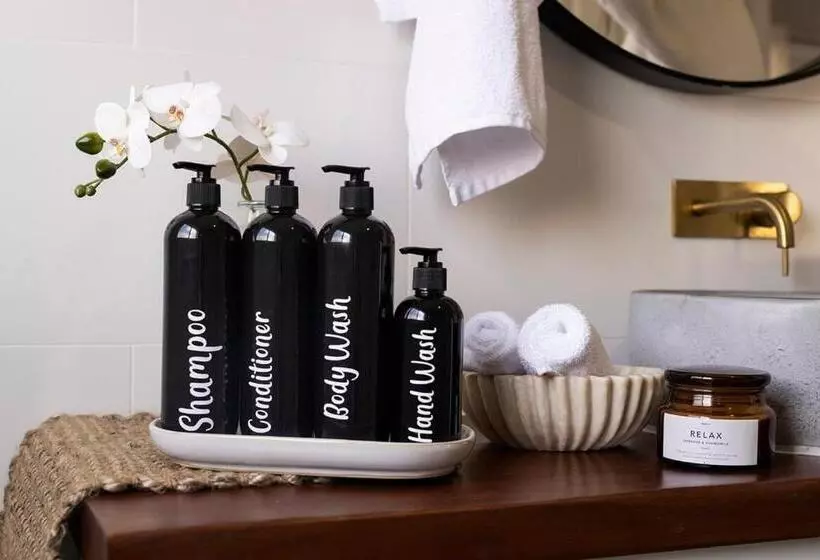 Clinton Cottage 1860s Heritage Home Walk To Cbd