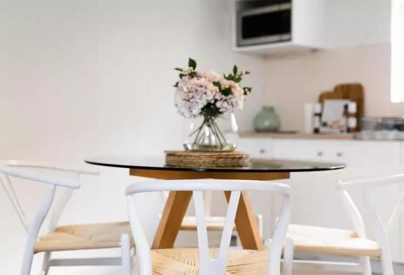 Clinton Cottage 1860s Heritage Home Walk To Cbd