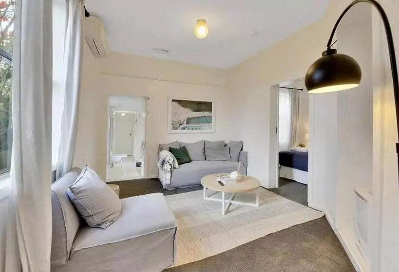 Clinton Cottage 1860s Heritage Home Walk To Cbd