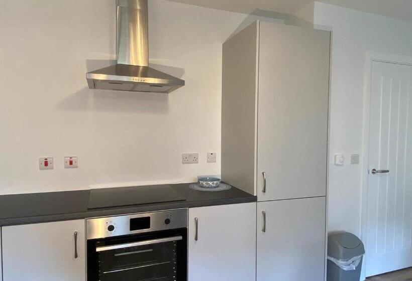 Copperview Apartment