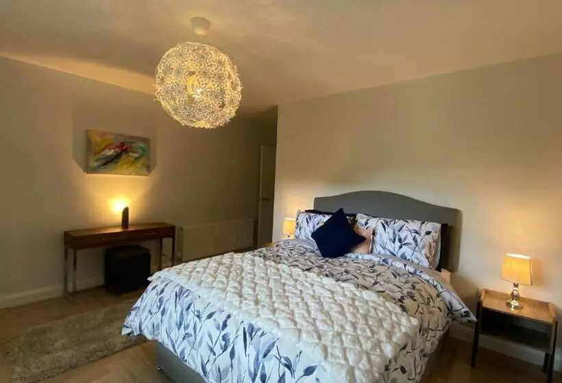 Copperview Apartment
