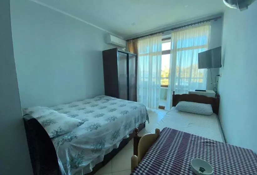 ホテル Vila Vadeha