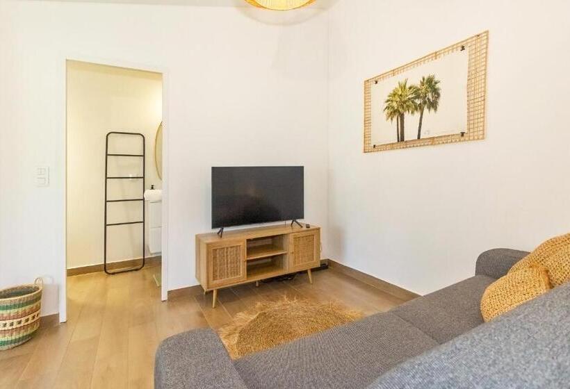 Idylle Charmant Bungalow à 2 Pas Du Lagon