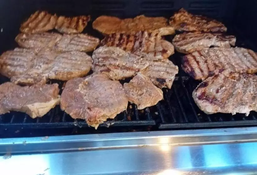 ペンション Vila Maroni
