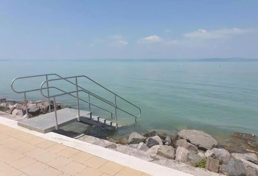 Balaton Lakeside Residence