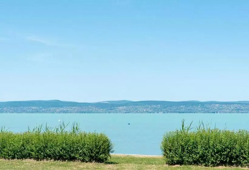 Balaton Lakeside Residence