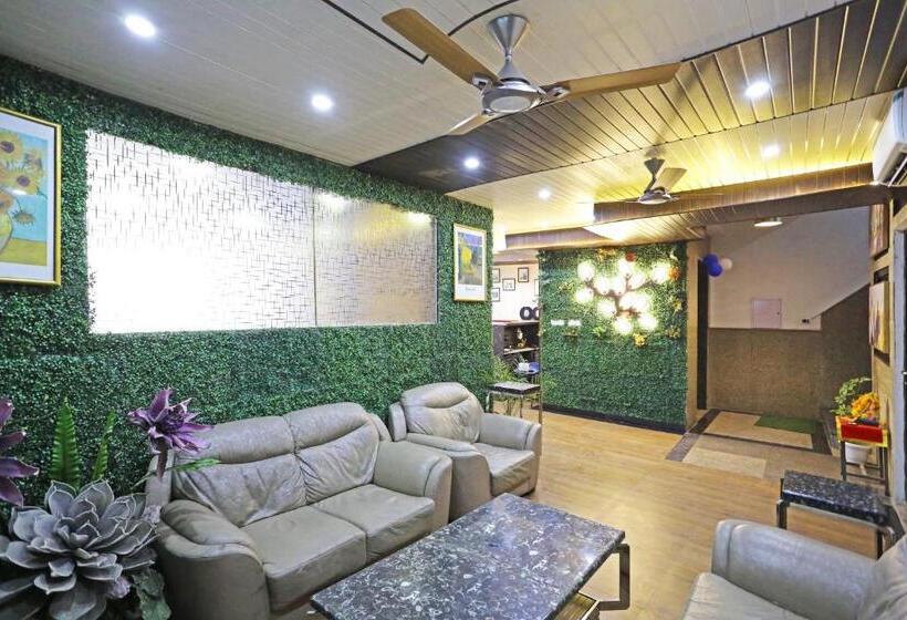 فندق Gl Suites Near Delhi Airport