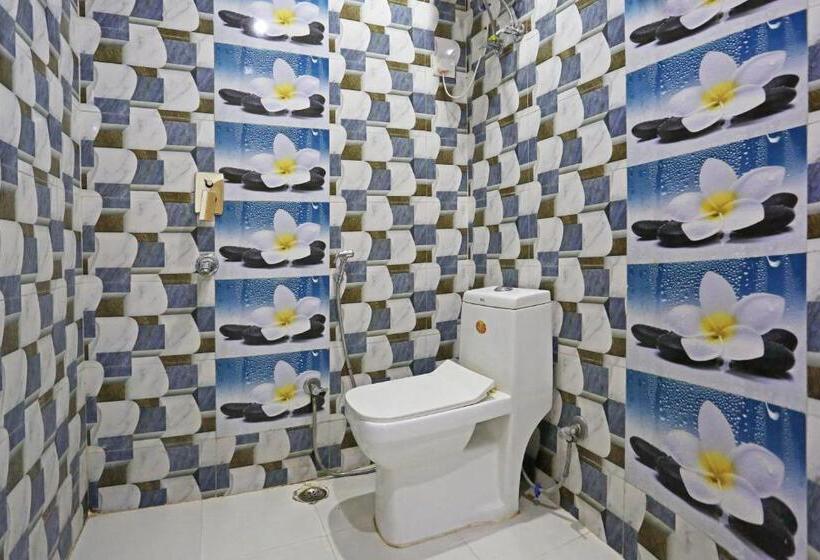 فندق Gl Suites Near Delhi Airport