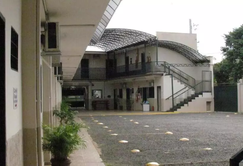 ホテル Olimpia
