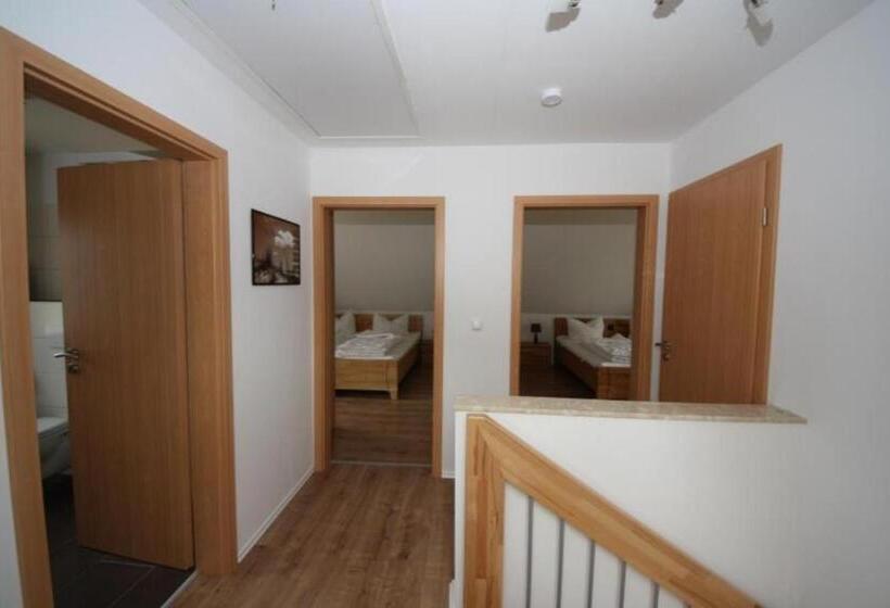 K 95 Modernes Ferienhaus Mit Kamin In Roebel An Der Mueritz