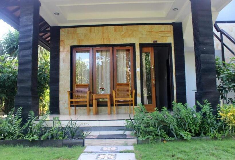 פנסיון A_one House