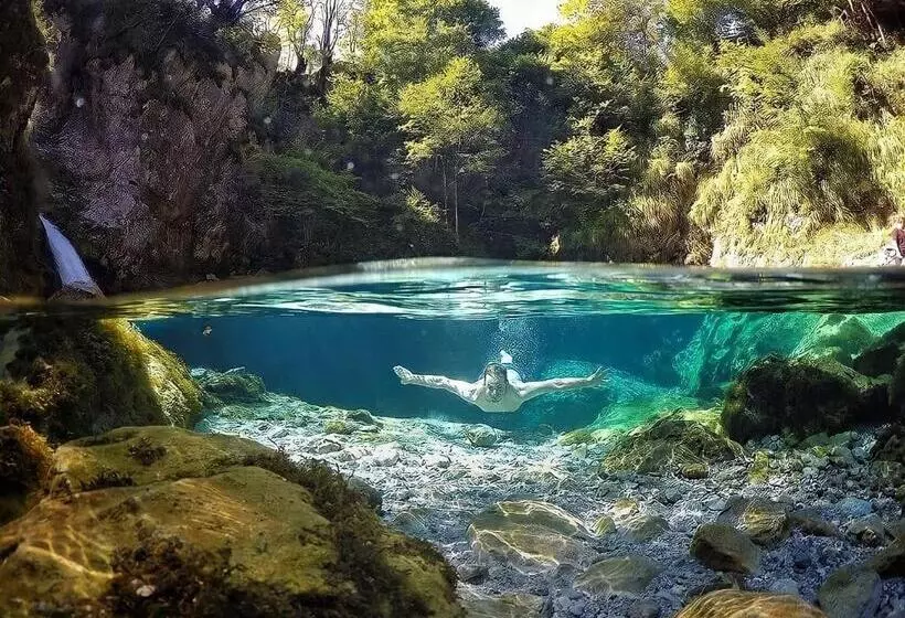 Aamiaismajoitus (B&B) Bujtina Tinari Theth