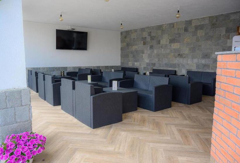 ペンション вила влахов