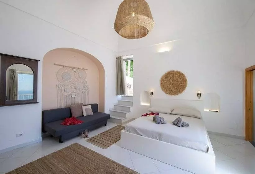 Villa Punta Di Diamante   200 Stairs