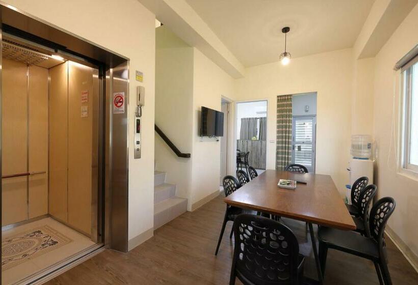 تختخواب و صبحانه 拾光民宿