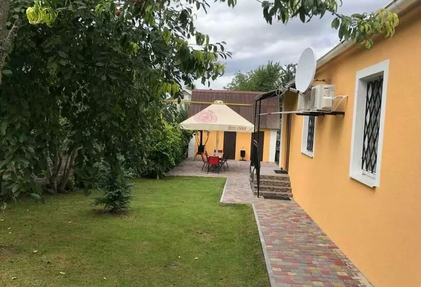 ペンション приватний будинок повністю 142 м кв для проживання або для свят
