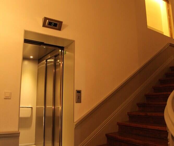 پانسیون Villa Mouzinho By Oporto Near