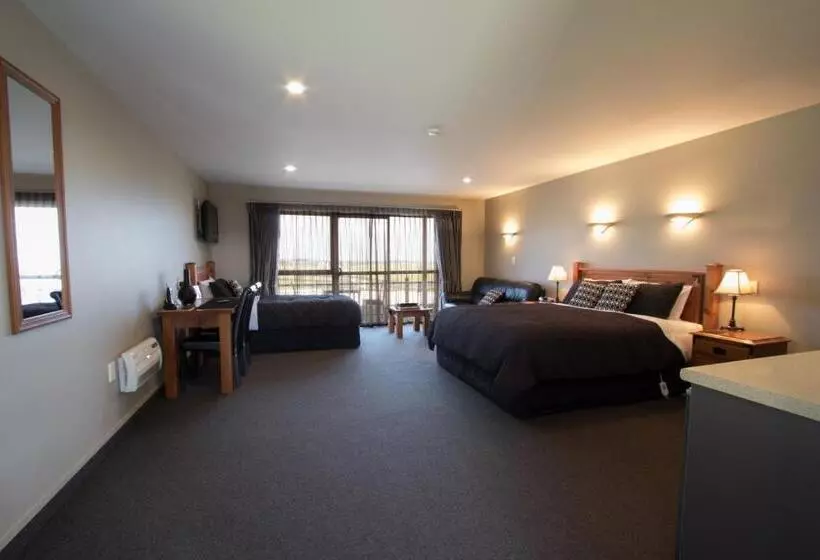 Retkeilymaja Stations Inn