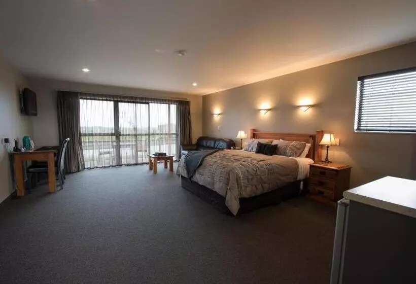 Retkeilymaja Stations Inn