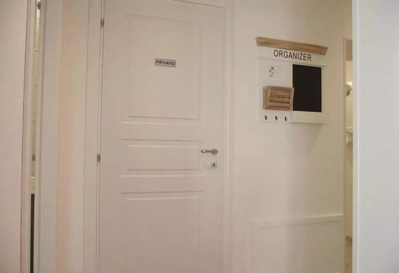 B&b La Casa Di Atena E Artemide