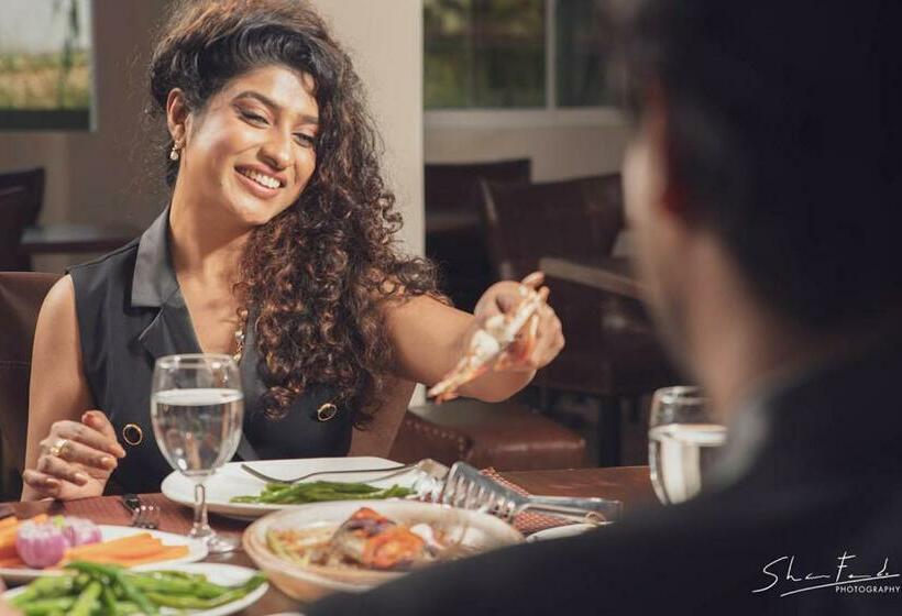 ホテル Nilakma Lagoon