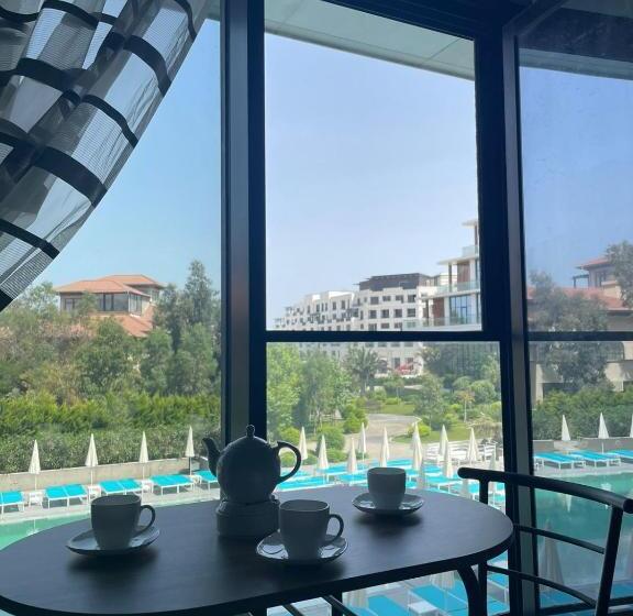 هتل Sea Breeze Apartments Lighthouse