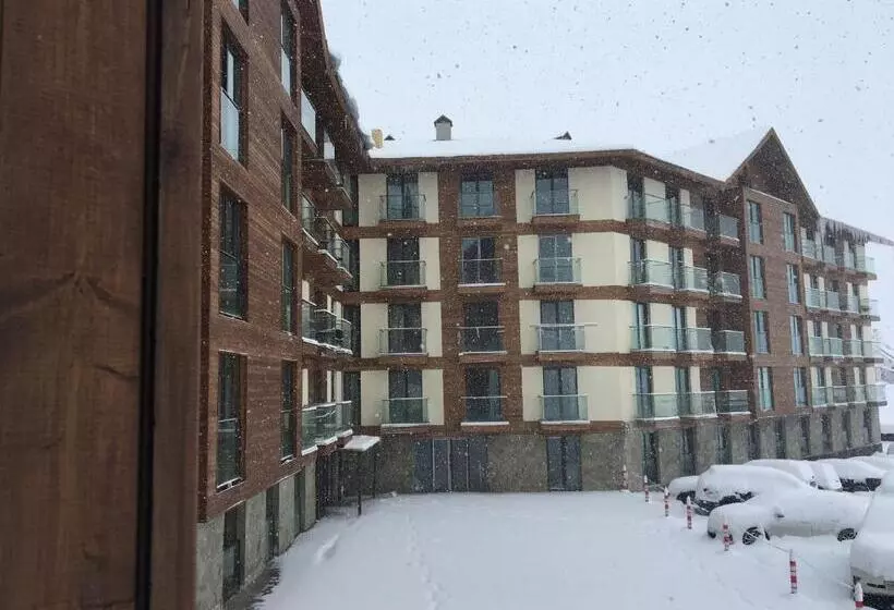New Gudauri Loft 2   Mountain Harmony, Quiet & Cosy Place Next To Main Lift