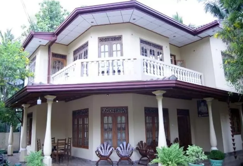 پانسیون Wildlife Safari House