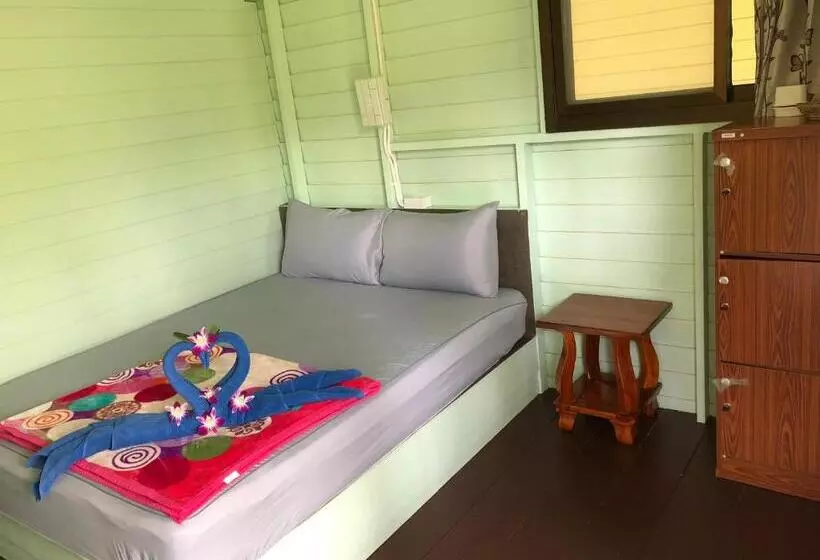 Lomakeskus Family Huts
