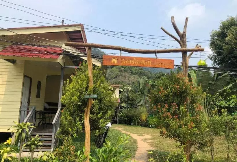 Lomakeskus Family Huts