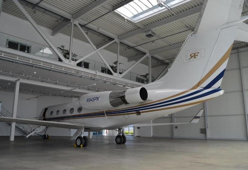 Aircraft Hotel & Events