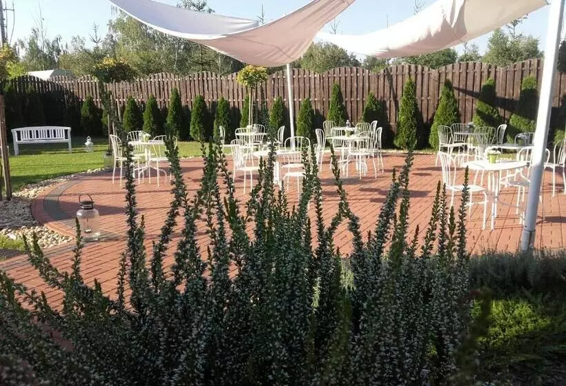 ホテル Constancja