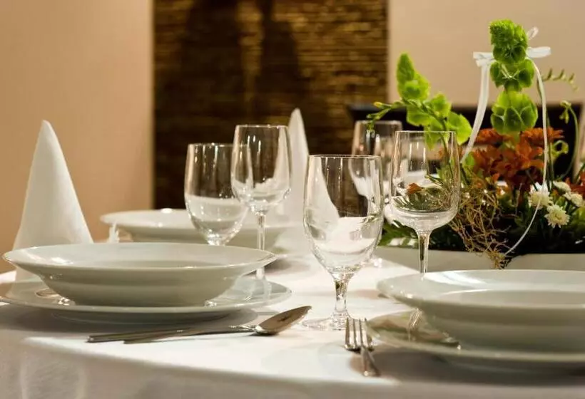 ホテル Constancja